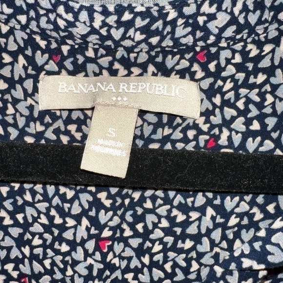 WOMEN'S Banana republic button up top size small - Picture 4 of 7
